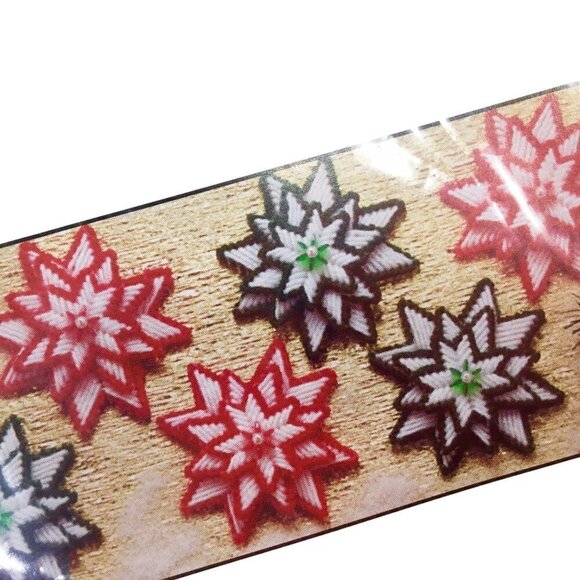 Herrschners Starflake Ornaments Kit Plastic Canvas #57-1840 Snowflakes Stitchery - Picture 2 of 6